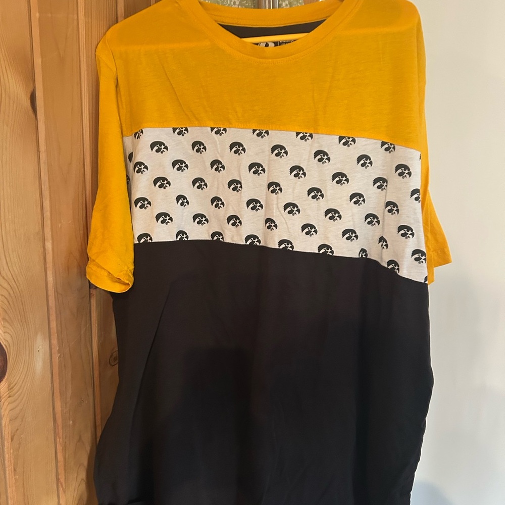 Russell Athletic Yellow and Black T-Shirt